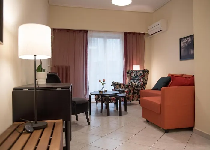 Apartment in Athens near subway