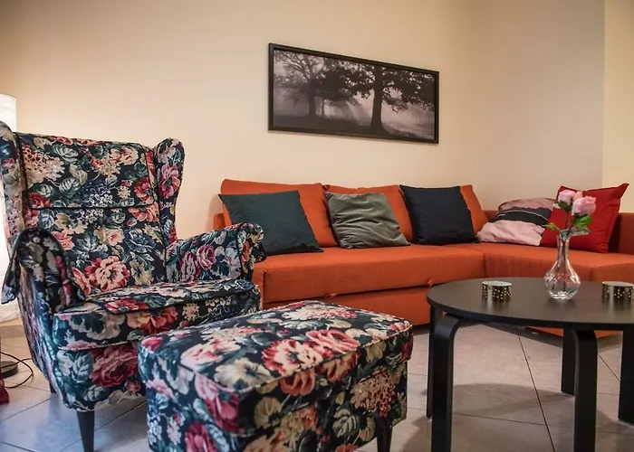 Apartment in Athens near subway